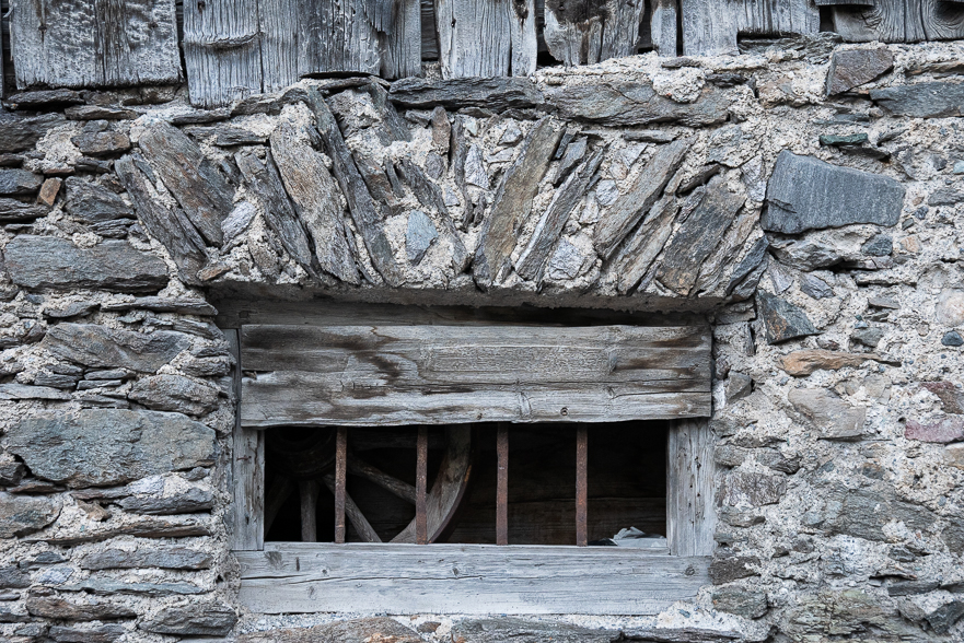 Altes Mauerwerk in Nauders